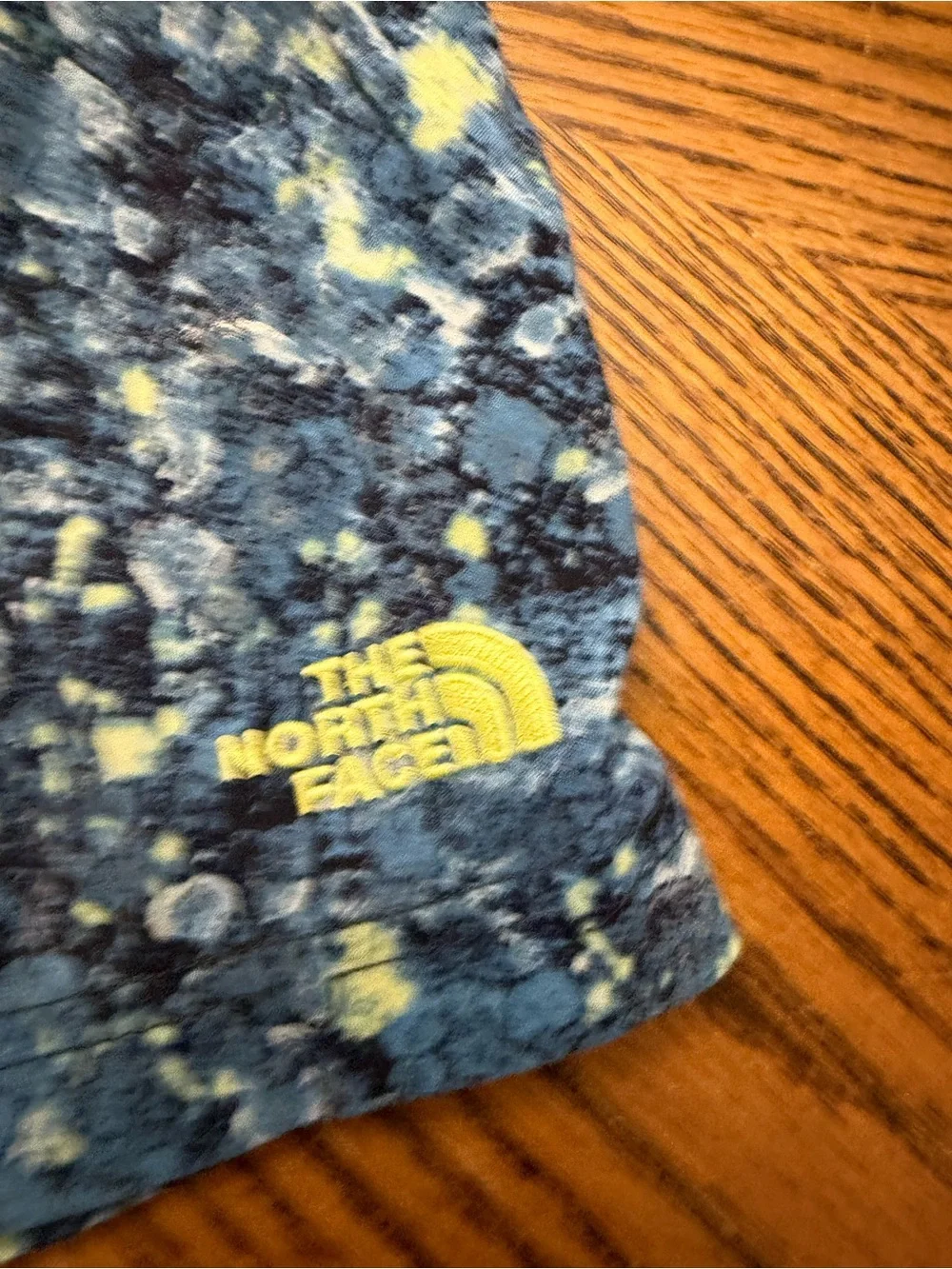 The North Face Men’s Navy Blue & Yellow Speckled Athletic Shorts